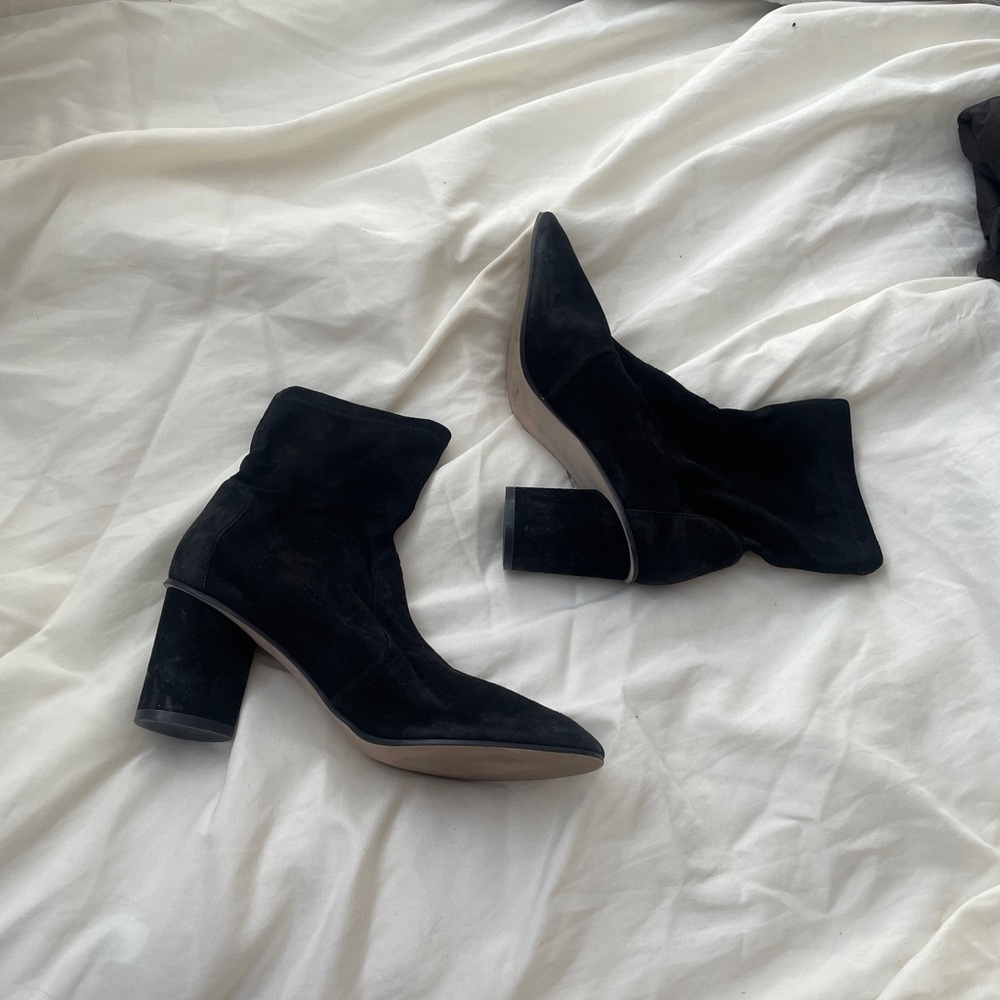 Elegant Black Suede Ankle Boots